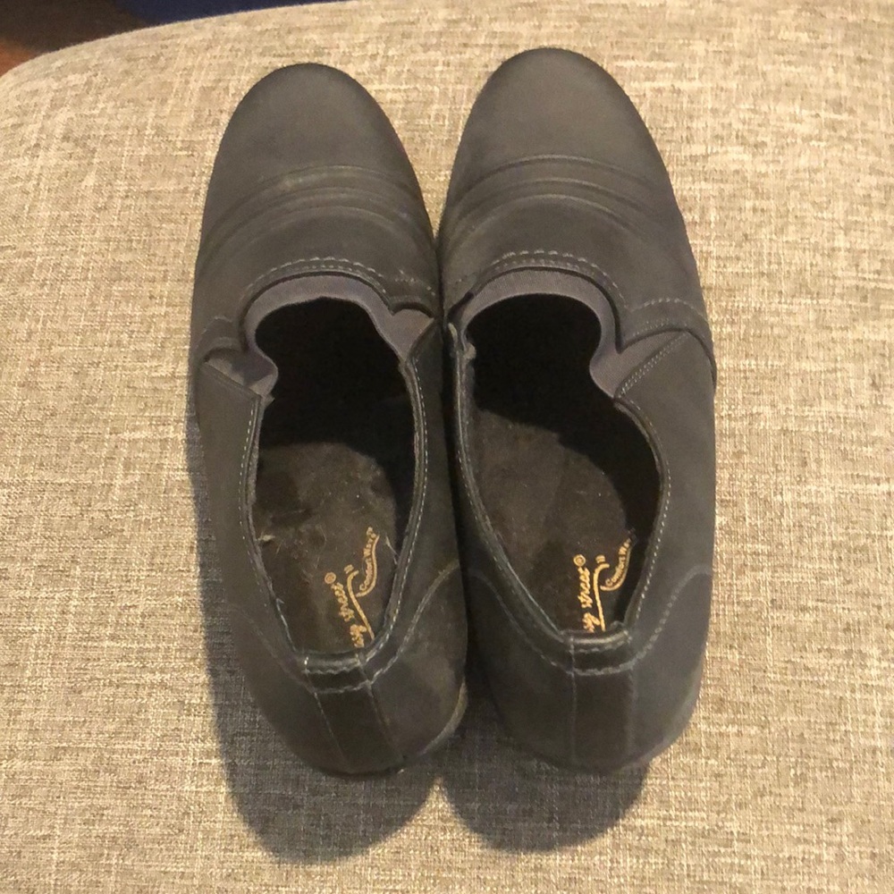 Easy Street comfort view booties